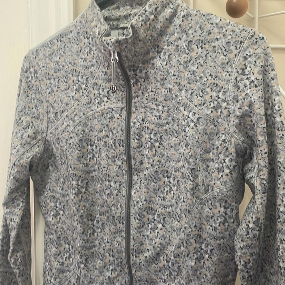 Lululemon - Zip Up Light Jacket - Multi Coloured … - image 3